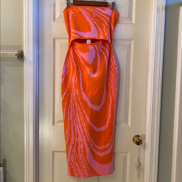 Fashion Nova Strapless New Lover Sweater MIDI Dress in Orange and Pink NWTs - Picture 3 of 11